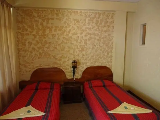 Tek Büyük veya İki Ayrı Yataklı Oda