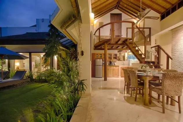 Family Villa, 2 Yatak Odası, Kişiye Özel Havuzlu, Bahçe Manzaralı