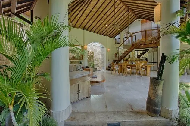 Family Villa, 3 Yatak Odası, Kişiye Özel Havuzlu