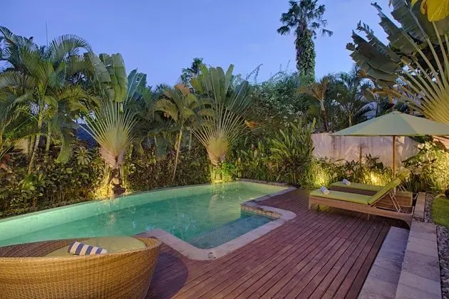 Family Villa, 3 Yatak Odası, Kişiye Özel Havuzlu