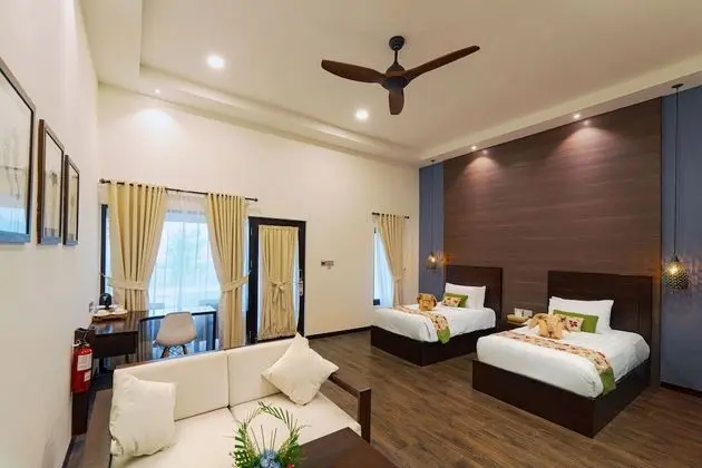 Garden View Chalet