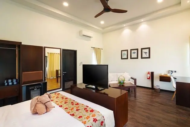 Sea View Chalet