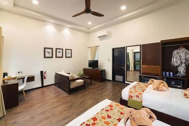 Sea View Chalet