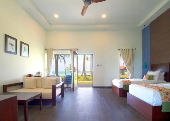 Sea View Chalet