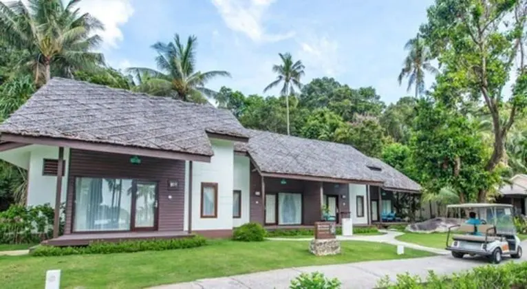 Sea View Chalet