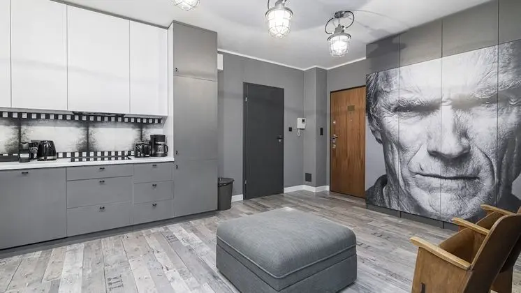 Apart Daire (Hollywood)