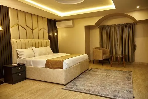 Executive Tek Büyük Yataklı Oda