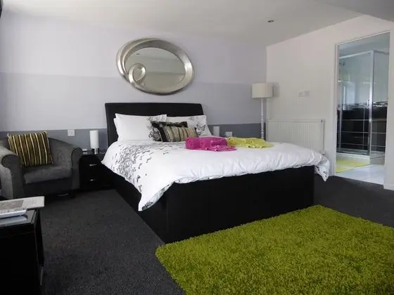 Family Oda, Özel Banyo (Windrush)