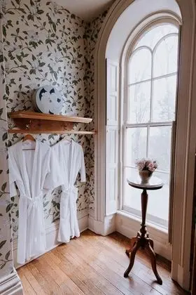 Standard Tek Büyük Yataklı Oda, Banyolu/Duşlu, Bahçe Manzaralı (Magnolia Room)