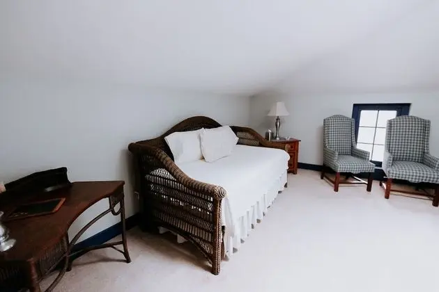 Superior Dört Kişilik Oda, Banyolu/Duşlu, Bahçe Manzaralı (Piedmont Suite)