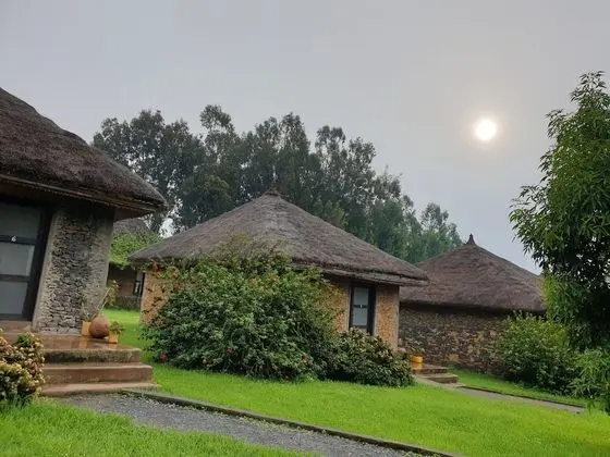 Royal Bungalov