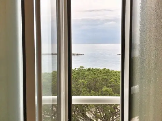 Standard Üç Kişilik Oda, Kısmi Deniz Manzaralı