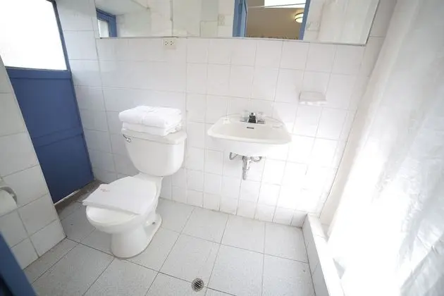 Tek Kişilik Oda, 1 Çift Kişilik Yatak