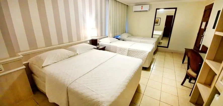 Quarto Standard Quadruplo Casal