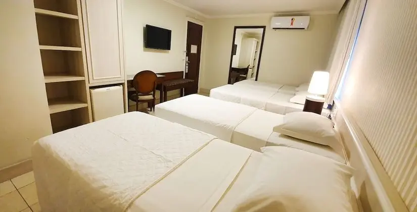 Quarto Standard Quadruplo Solteiro
