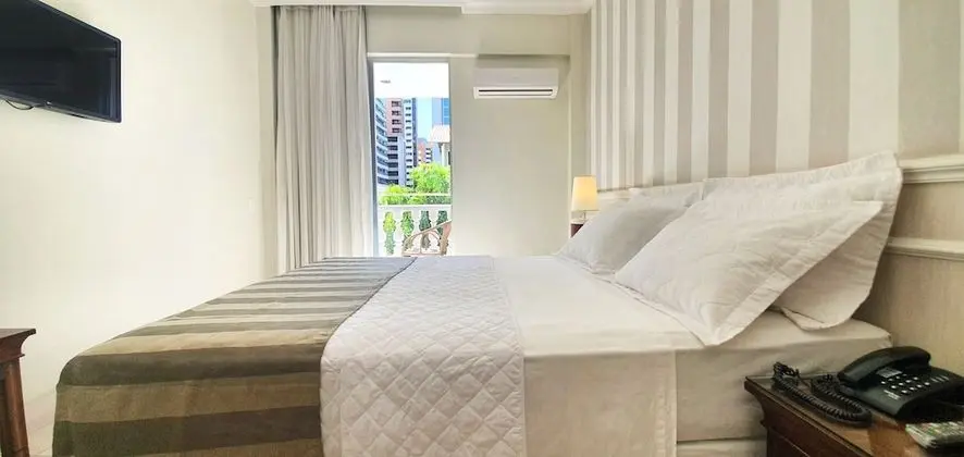 Quarto Superior Triplo Casal