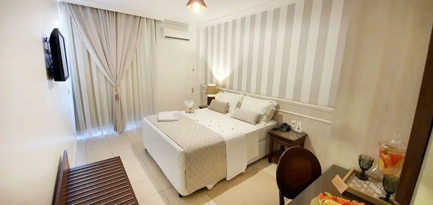 Romantic Tek Büyük Yataklı Oda, 1 Büyük (Queen) Boy Yatak, Balkon, Havuz Kenarı