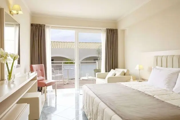 Superior Tek Büyük veya İki Ayrı Yataklı Oda, Balkon