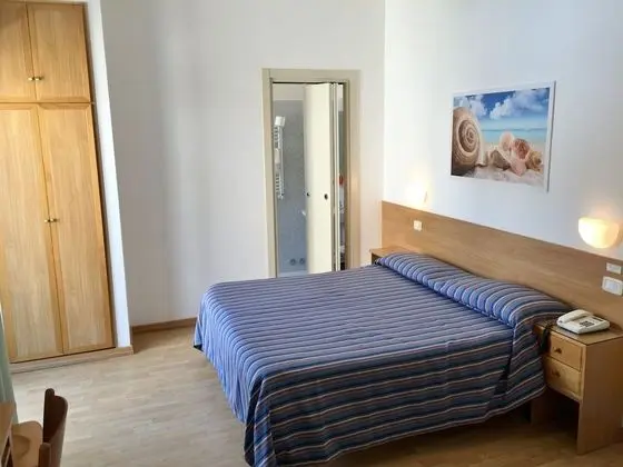 Family Dört Kişilik Oda