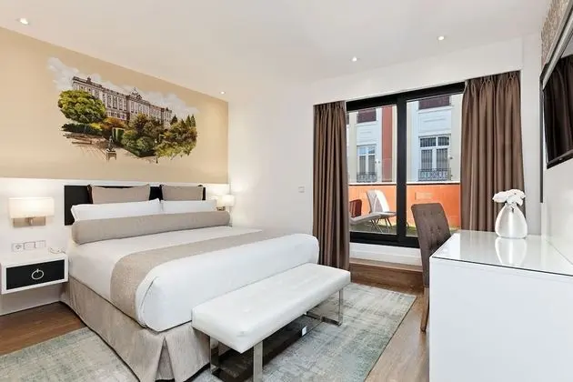 Tek Büyük Yataklı Oda, Teras