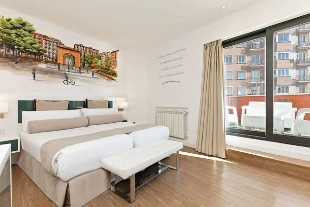 Tek Büyük Yataklı Oda, Teras