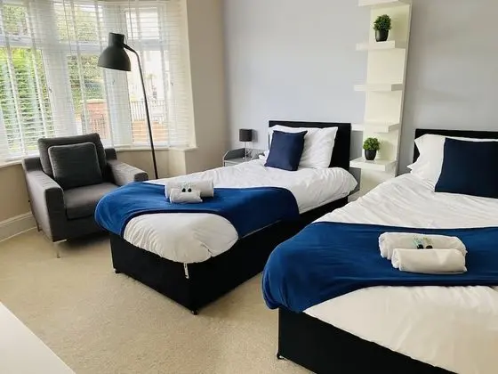 Luxury Ev, Banyolu/Duşlu