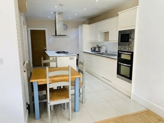 Luxury Ev, Banyolu/Duşlu