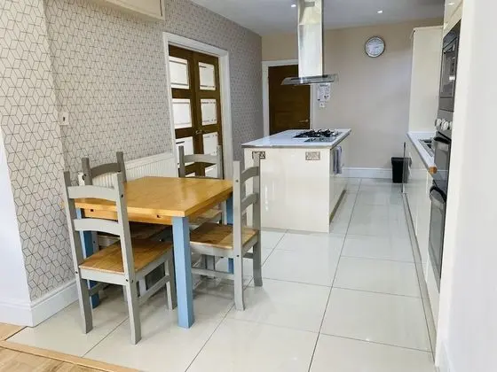 Luxury Ev, Banyolu/Duşlu