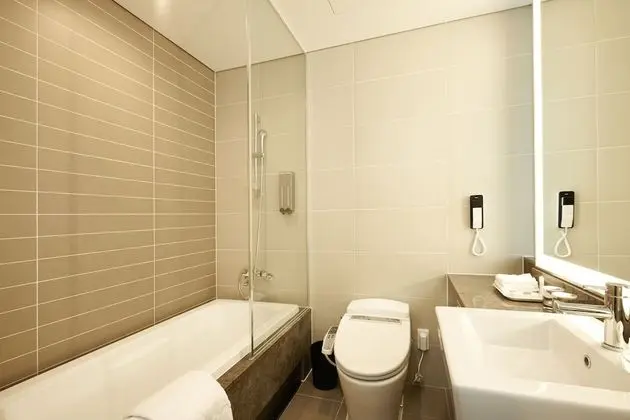 Business Tek Kişilik Oda (Room type assigned upon check-in)