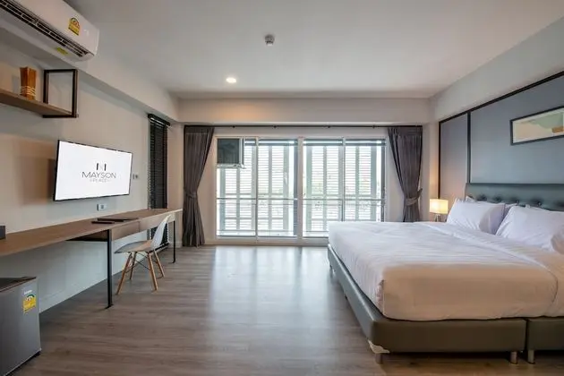 Deluxe Tek Büyük Yataklı Oda