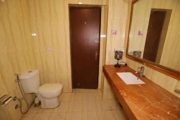 Premium Tek Büyük Yataklı Oda