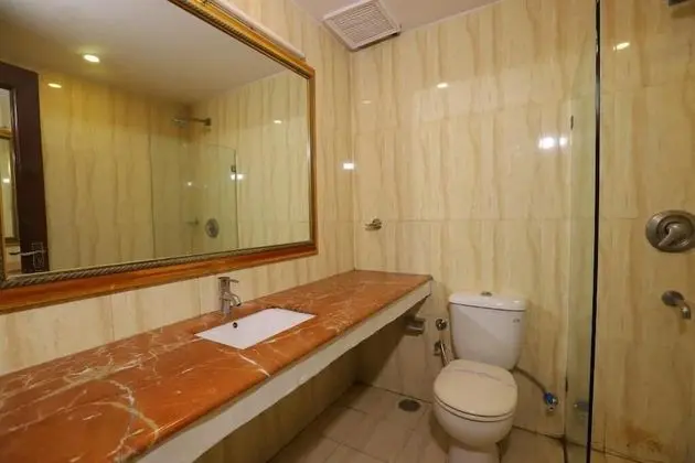 Premium Tek Büyük Yataklı Oda