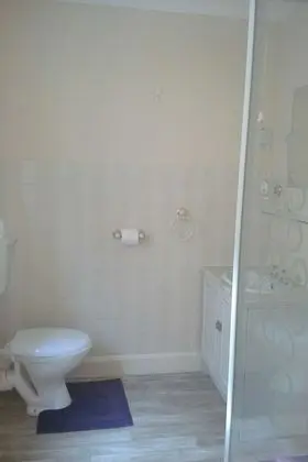Tek Büyük Yataklı Oda (with Small Double Bed)