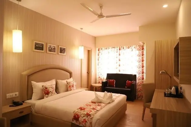 Luxury Oda
