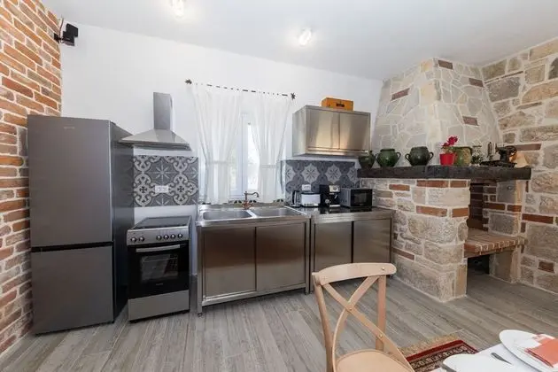 Traditional Villa, 5 Yatak Odası, Kişiye Özel Havuzlu, Deniz Manzaralı