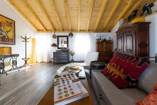 Traditional Villa, 5 Yatak Odası, Kişiye Özel Havuzlu, Deniz Manzaralı