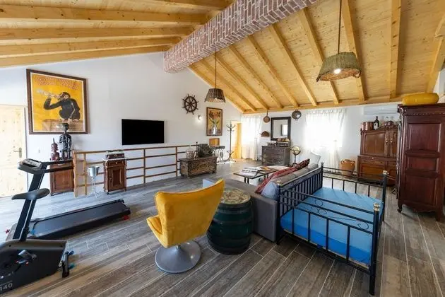 Traditional Villa, 5 Yatak Odası, Kişiye Özel Havuzlu, Deniz Manzaralı