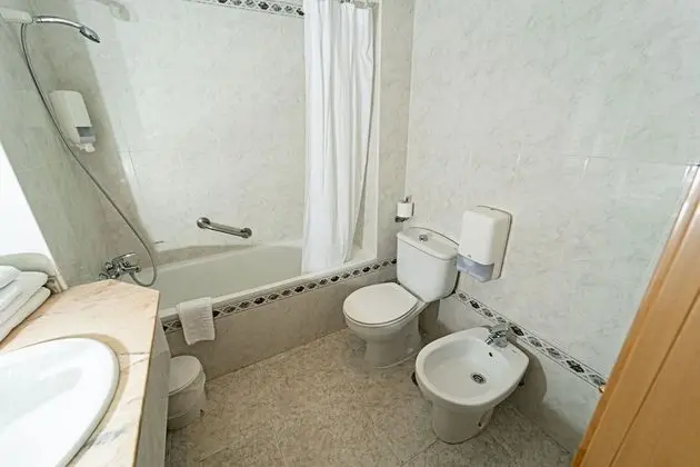 Tek Büyük Yataklı Oda, Teras