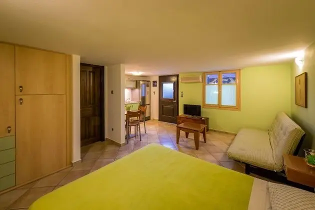 Comfort Apart Daire (Green)