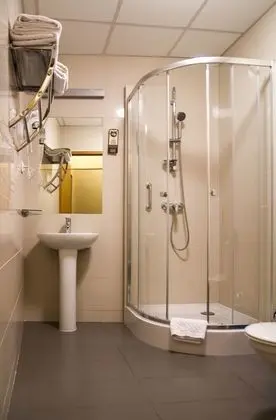 Economy Tek Büyük Yataklı Oda, Özel Banyo