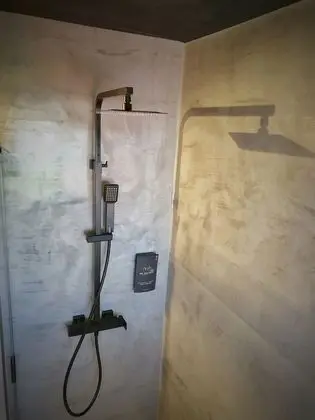 İki Ayrı Yataklı Oda, Balkon