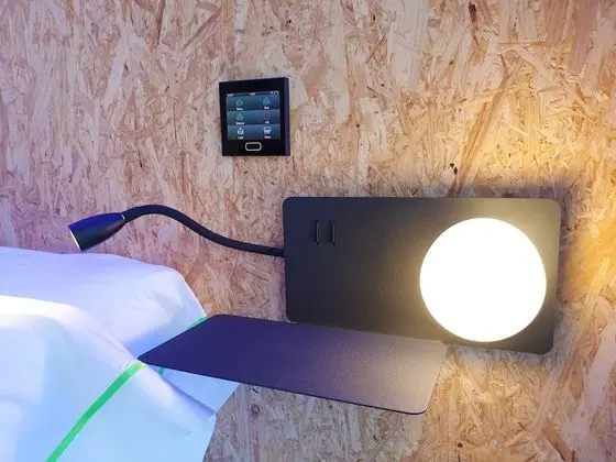 Tek Büyük Yataklı Oda, Balkon