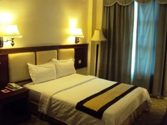 Deluxe Tek Büyük veya İki Ayrı Yataklı Oda