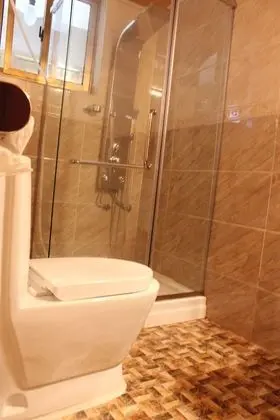 Basic Tek Büyük Yataklı Oda