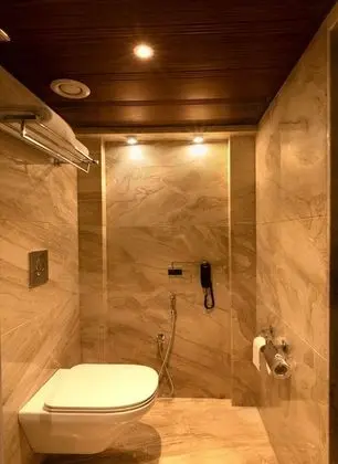 Executive Tek Büyük Yataklı Oda