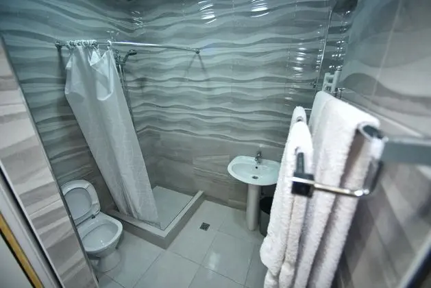 Standard Tek Büyük veya İki Ayrı Yataklı Oda