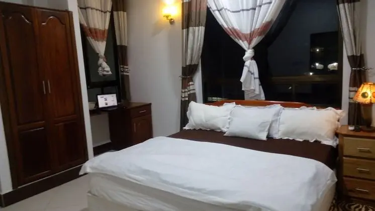 Deluxe Tek Büyük Yataklı Oda, Dağ Manzaralı