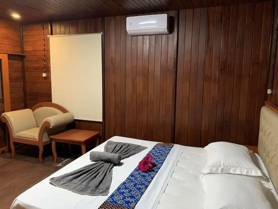 Deluxe Bungalov, Denize Sıfır