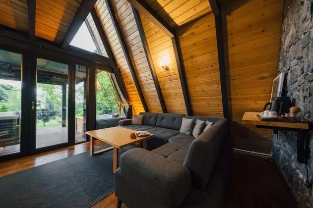 Deluxe Bungalow, Havuz veya Bahçe Manzaralı, Jakuzili
