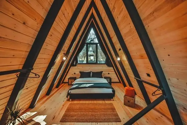 Deluxe Bungalow Jakuzili 4 Kişilik